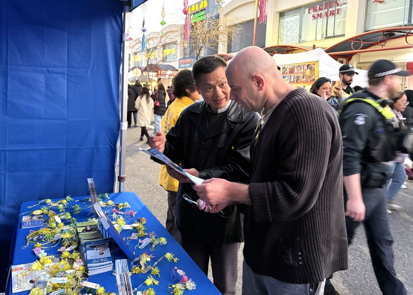Image for article Orang-orang Memuji Falun Dafa Selama Festival di Melbourne