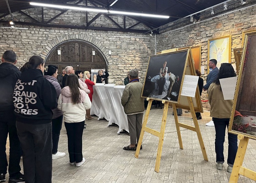Image for article Seni Zhen Shan Ren (Sejati, Baik, Sabar) Memukau Pengunjung di Balchik, Bulgaria