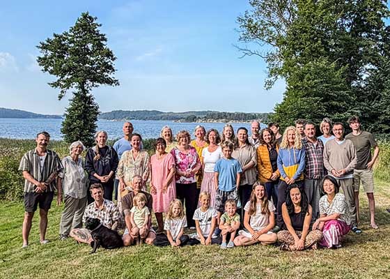 Image for article Para Praktisi Swedia Mengadakan Perkemahan Musim Panas Di Uddevalla, Tempat Guru Li Memberikan Ceramah Lebih Dari 30 Tahun Yang Lalu