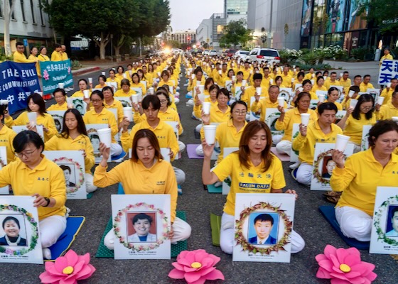 Image for article Los Angeles: Nyala Lilin Menyerukan Diakhirinya Penganiayaan dan Penindasan Transnasional oleh PKT