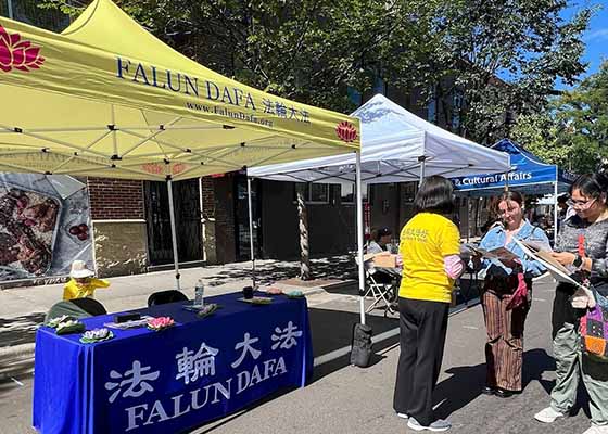 Image for article Masyarakat Mengenal Falun Dafa di Pameran Komunitas Minnesota
