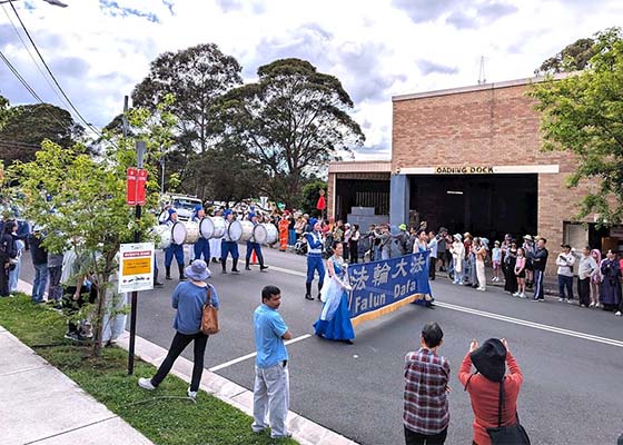 Image for article Masyarakat Mengenal Falun Gong di Festival Granny Smith di Sydney, Australia
